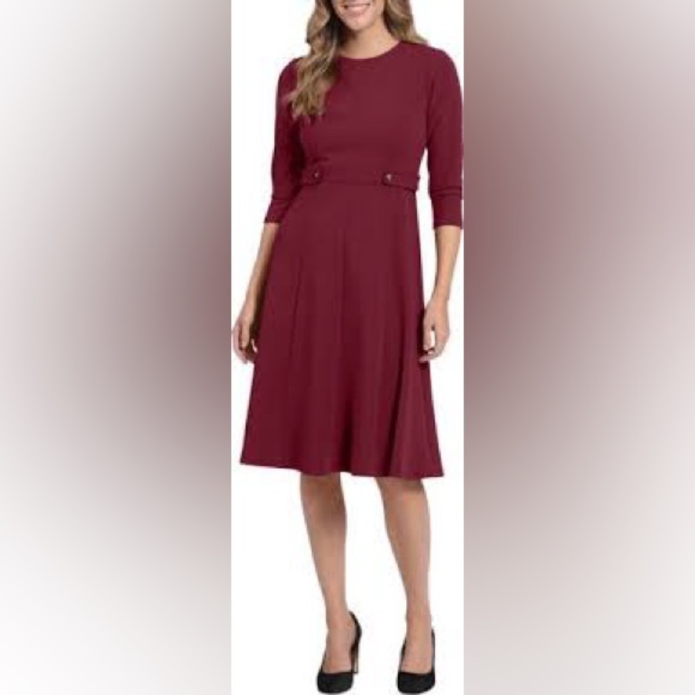 Seamed Midi Dress
London Times
